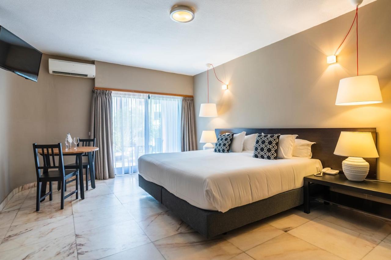 Topazio Vibe Beach Hotel & Apartments - Adults Friendly Albufeira Phòng bức ảnh
