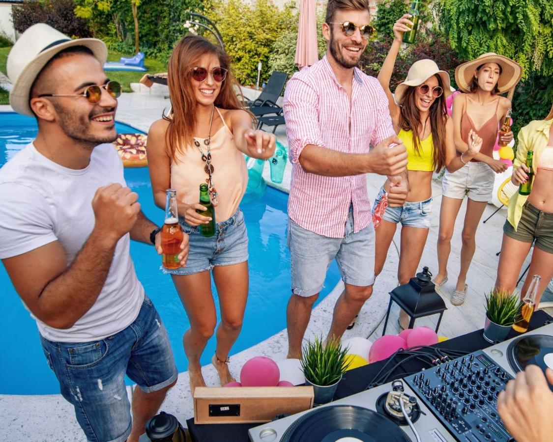 Topazio Vibe Beach Hotel & Apartments - Adults Friendly Albufeira Ngoại thất bức ảnh