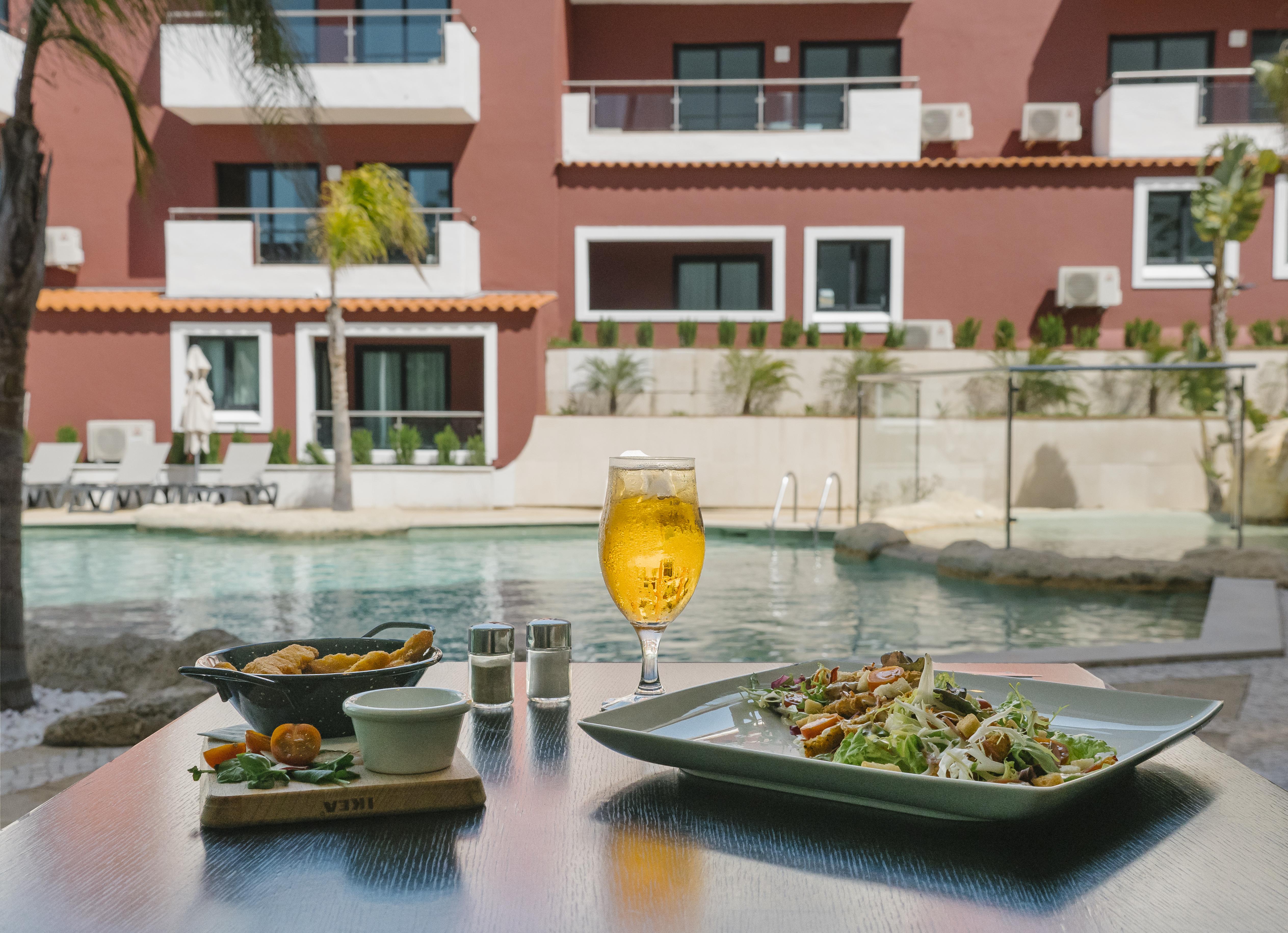 Topazio Vibe Beach Hotel & Apartments - Adults Friendly Albufeira Ngoại thất bức ảnh