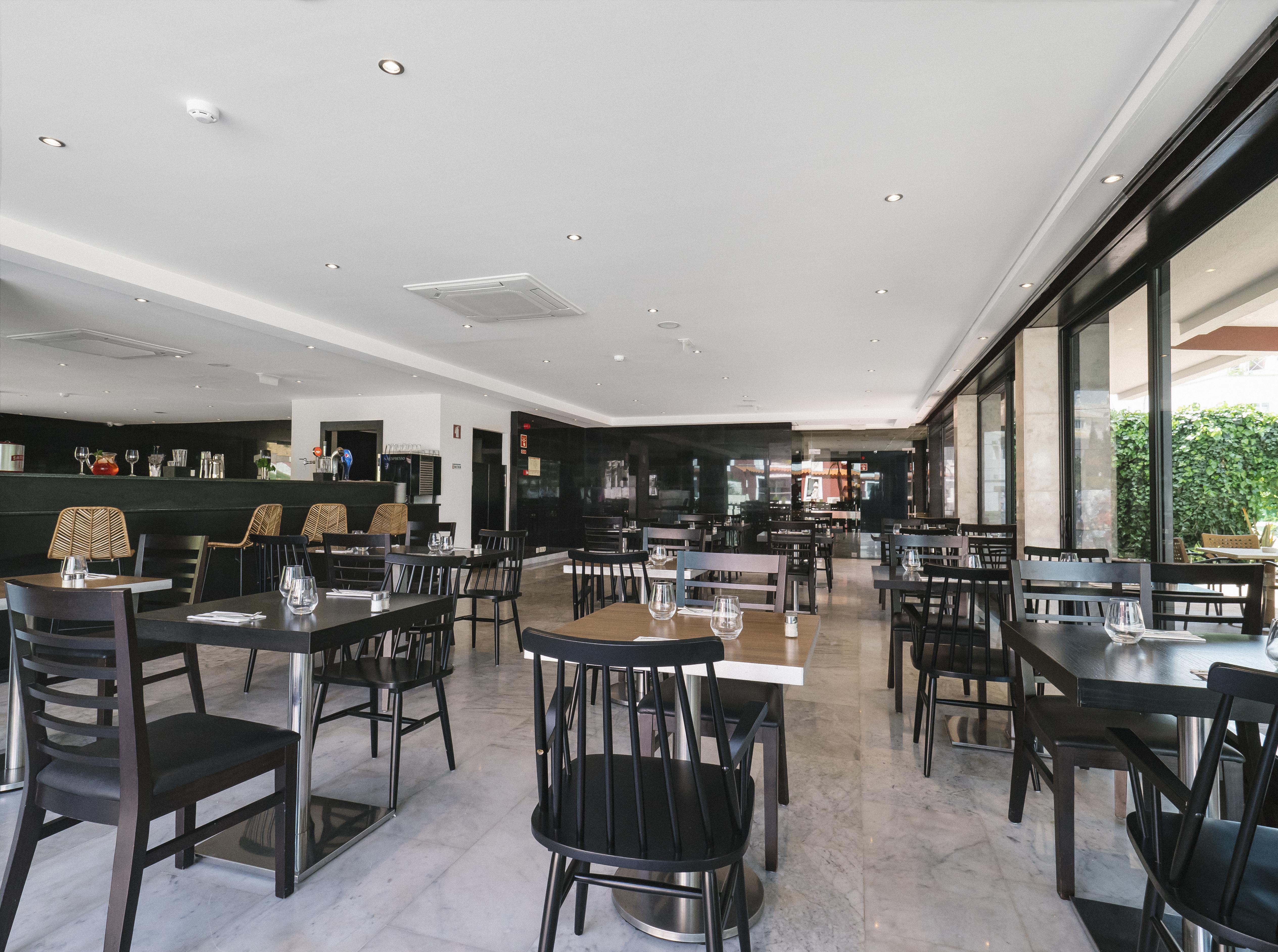 Topazio Vibe Beach Hotel & Apartments - Adults Friendly Albufeira Ngoại thất bức ảnh