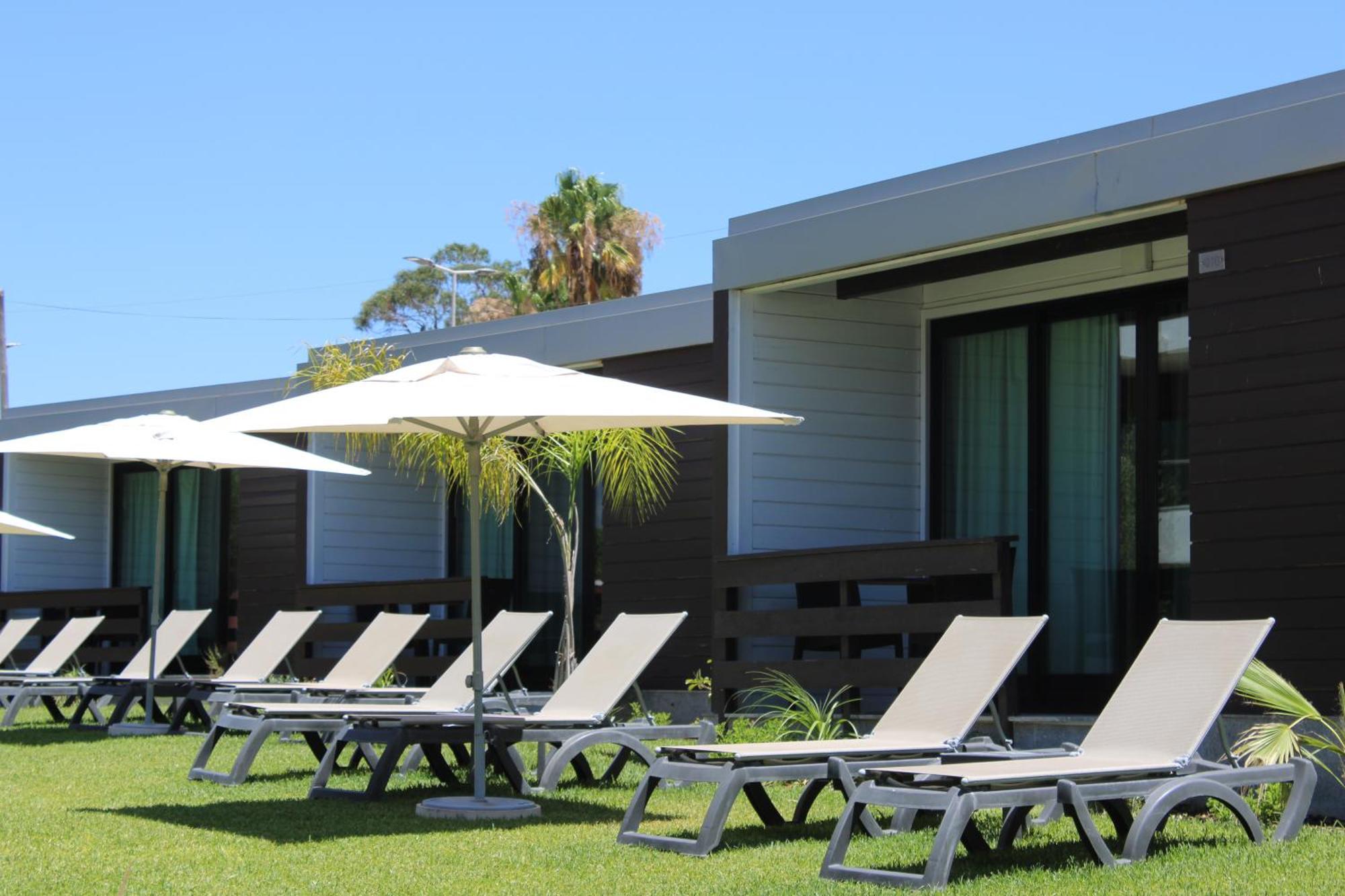 Topazio Vibe Beach Hotel & Apartments - Adults Friendly Albufeira Ngoại thất bức ảnh