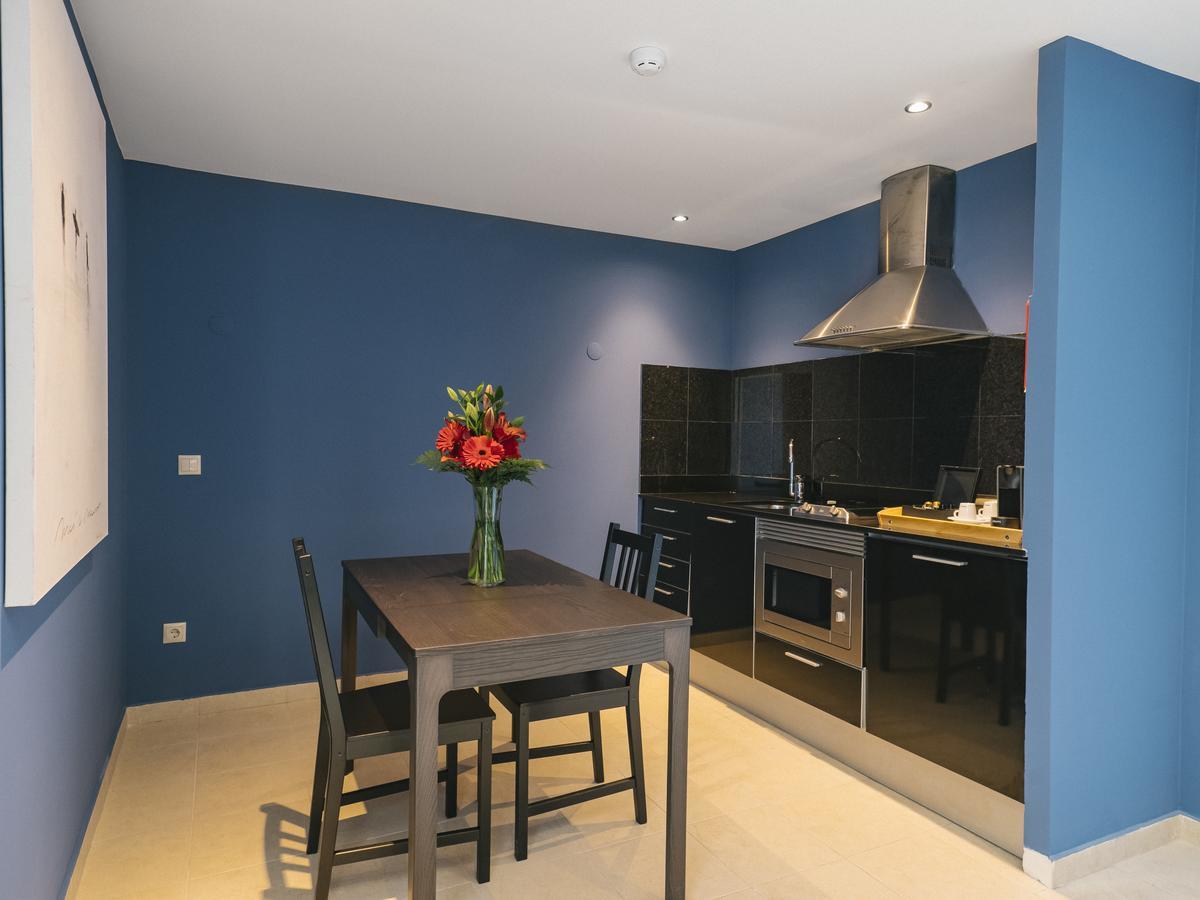 Topazio Vibe Beach Hotel & Apartments - Adults Friendly Albufeira Phòng bức ảnh