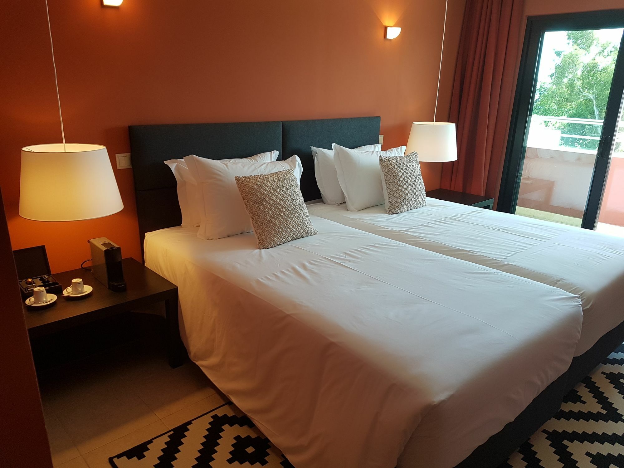 Topazio Vibe Beach Hotel & Apartments - Adults Friendly Albufeira Ngoại thất bức ảnh